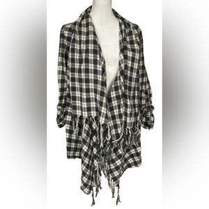 Billabong flannel black and white pancho style